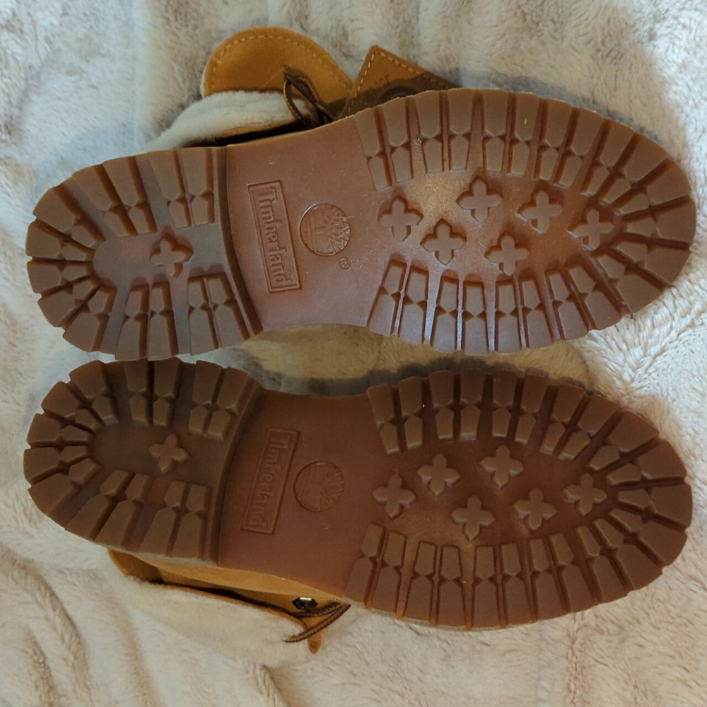 Fuzzy Timberlands - Picture 3 of 4